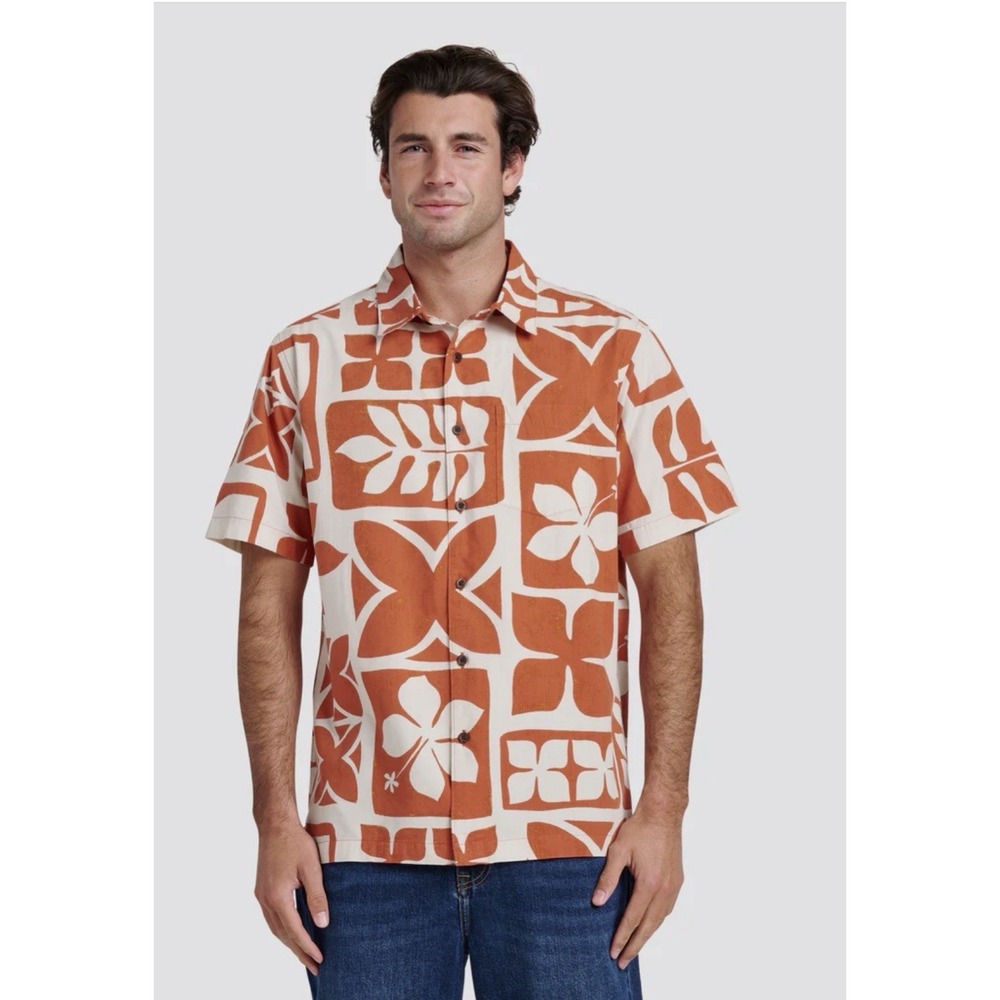 Quicksilver Waterman Men's S Tiki Island Comfort Fit Polynesian SS Button up NWT